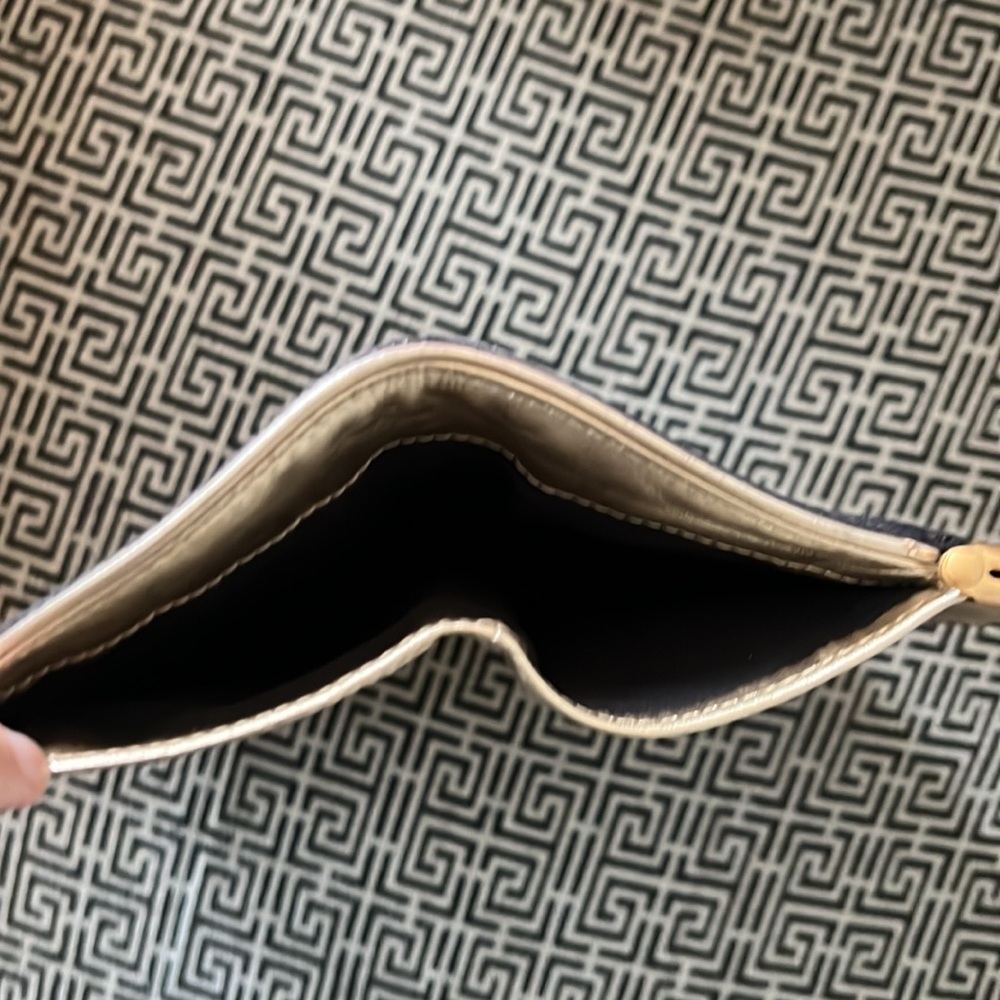 Kenneth Gene Black Suede Leather Kiss Lock Clutch Bag Silver Metallic Interior - Picture 3 of 7